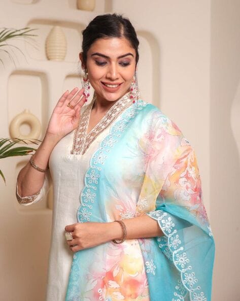 White V-Neck Embroidered Kurta Set – Solid White Ethnic Wear