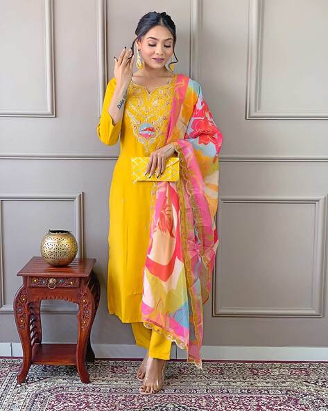 Elegant Yellow Ethnic Kurta Set