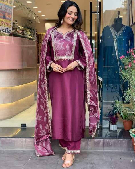 Women’s Embroidered Straight Kurta Set in Purple