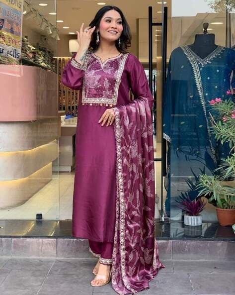 Women’s Embroidered Straight Kurta Set in Purple