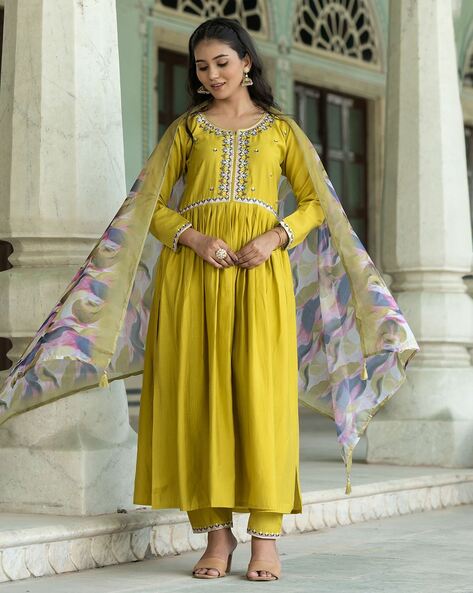Women’s Embroidered Flared Kurta Set – Lemon Yellow Elegance