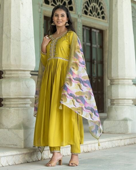 Women’s Embroidered Flared Kurta Set – Lemon Yellow Elegance